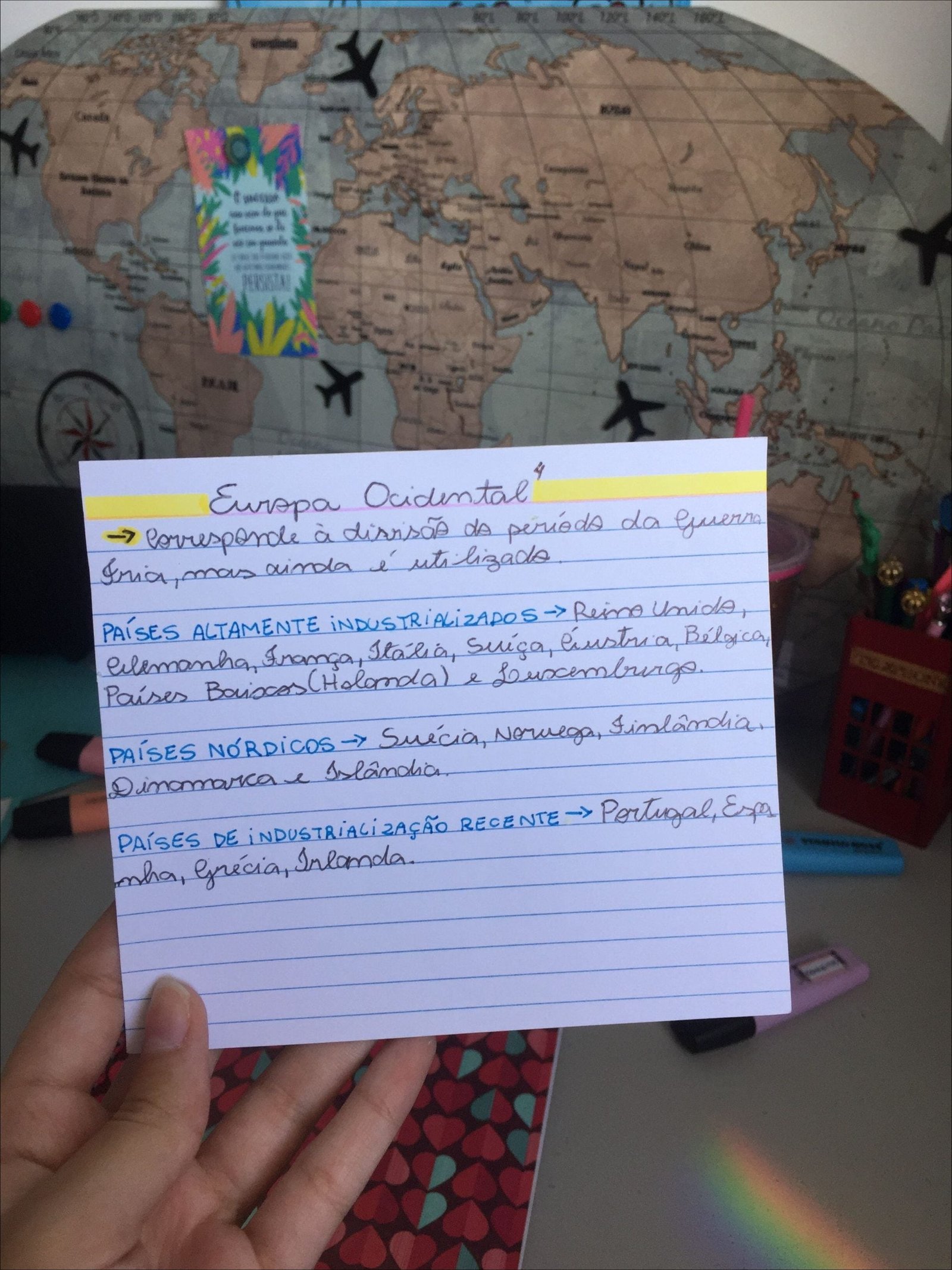Mapa mental com 121 100 1201 147 no centro, ramificando-se para and, the, an